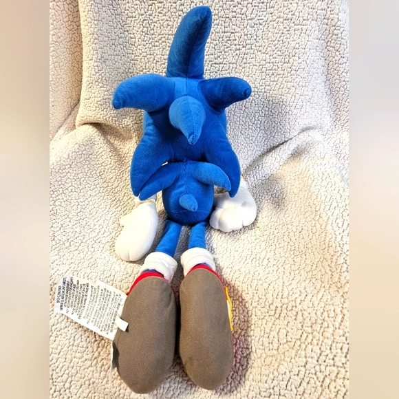 Sonic, The Hedgehog Plush Stuffed Toy The Iconic Sega Video Game/Movie. - Picture 3 of 10